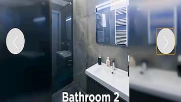 Dusche, Haartrockner, Bidet, Handtücher