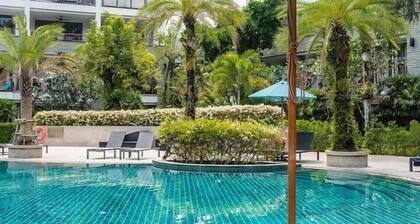 Elegant Beachfront 3BR Condo at Pearl of Naithon