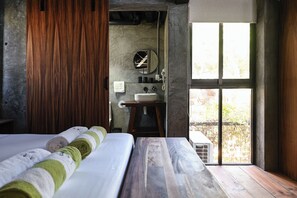 5 chambres, fer et planche à repasser, Wi-Fi gratuit, draps fournis