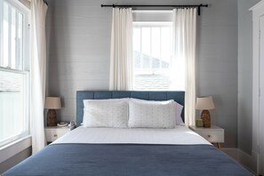 4 bedrooms, free WiFi, bed sheets