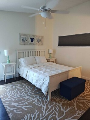 3 slaapkamers, een strijkplank/strijkijzer, reisbedje, gratis wifi