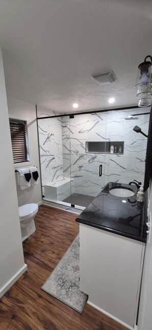 Shower, hair dryer, towels, soap -  Welcome to mountain retreat in the tranquil beauty of Rabun County! (Clayton)