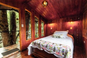 Family Tree House, Balcony, Mountain View - Tominejo Ecolodge (Neira)