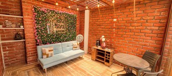 4-bedroom lodge in charming Baños de Agua Santa with WiFi, Garage, bbq.