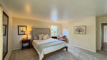 3 bedrooms, iron/ironing board, free WiFi, bed sheets