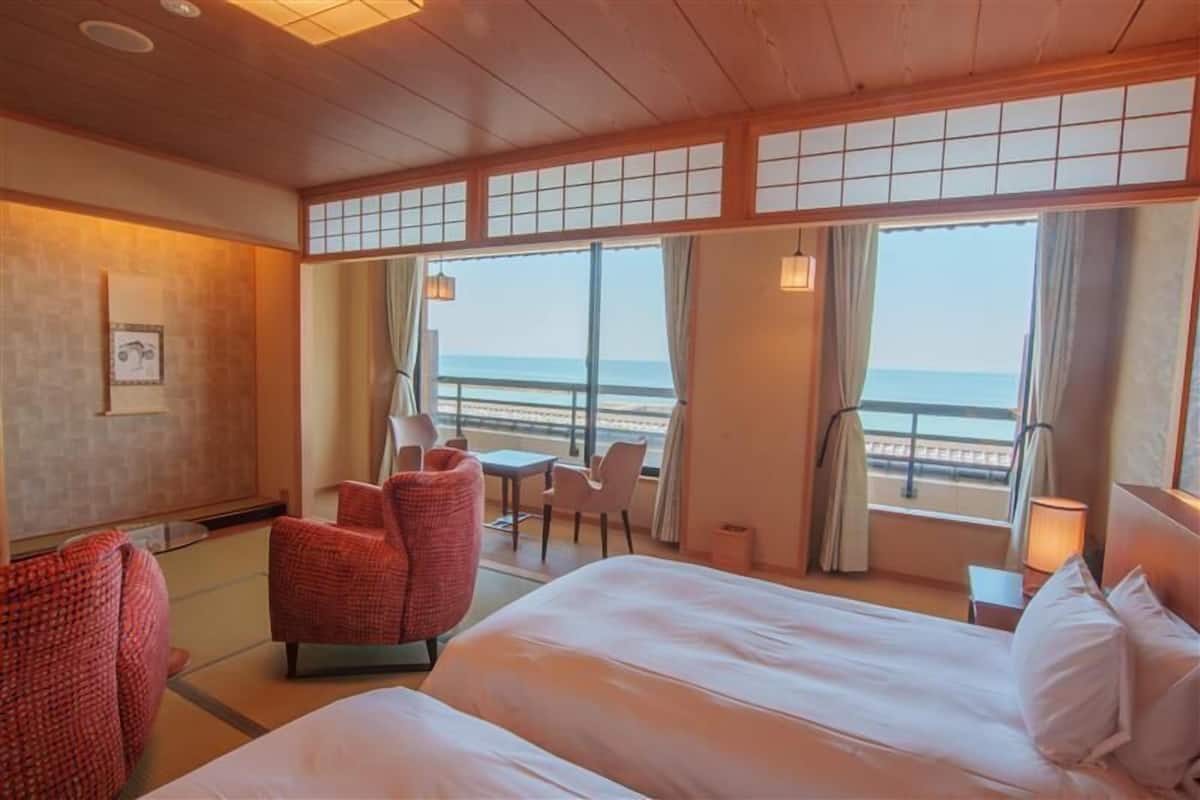 Superior Twin Room, Non Smoking, Ocean View | 1 bedroom, free WiFi