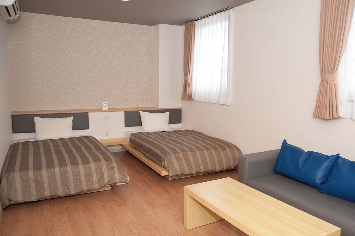 1 bedroom, free WiFi, bed sheets