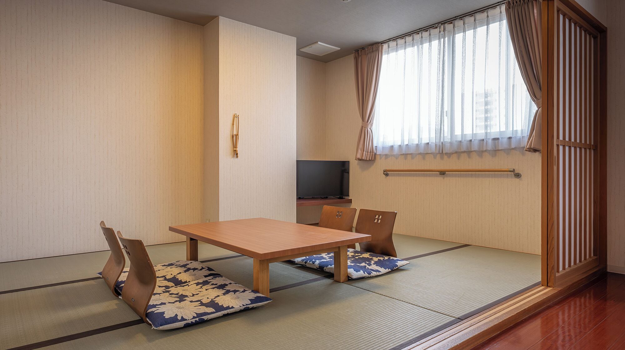 ห้องพักสำหรับ 4 คนสไตล์ญี่ปุ่น, ปลอดบุหรี่ (Japanese-Western Style) | Wi-Fi ฟรี, ผ้าปูที่นอน