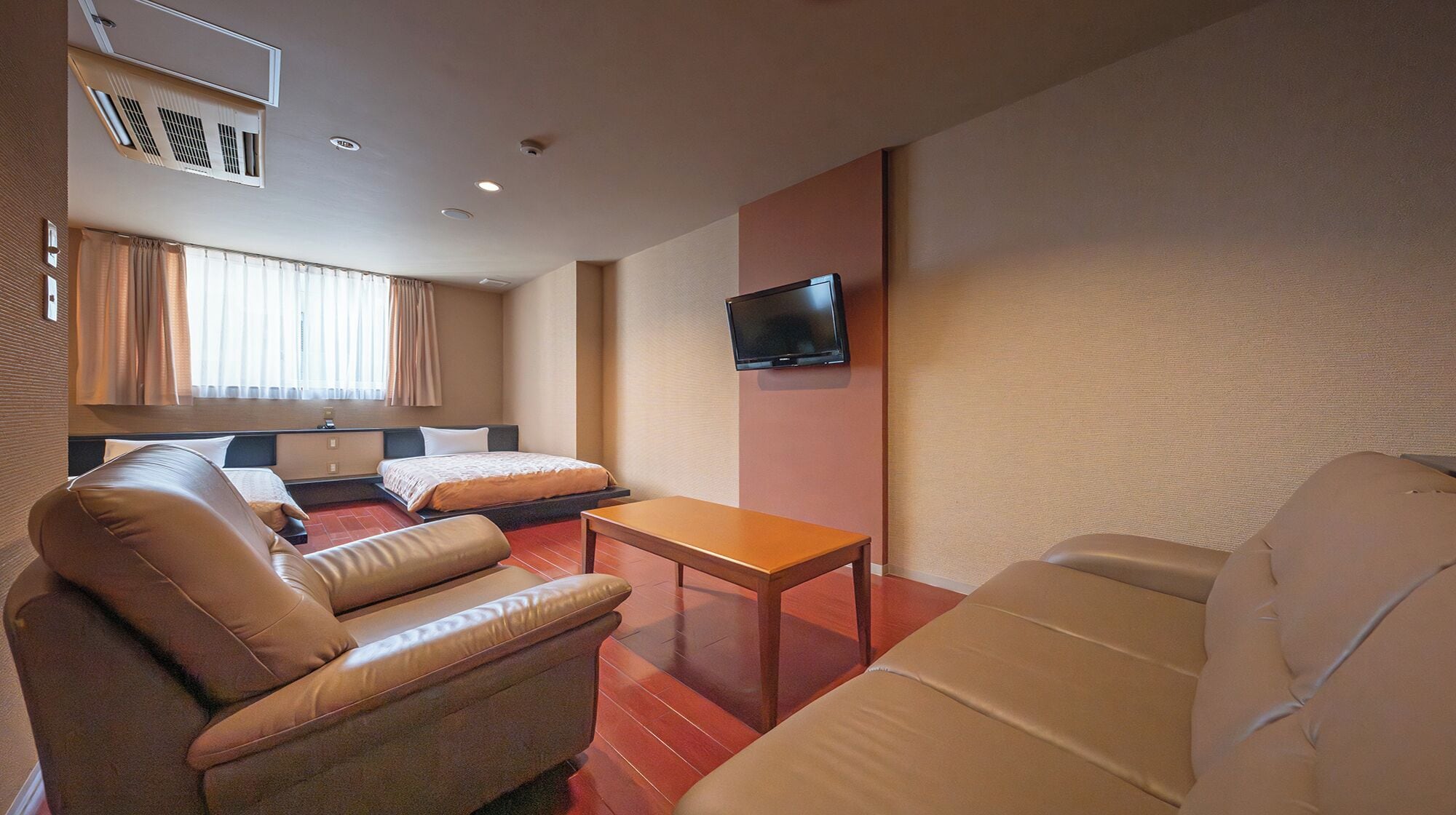 ห้องแฟมิลี่สำหรับสี่ท่าน (Japanese-Western Style) | Wi-Fi ฟรี, ผ้าปูที่นอน