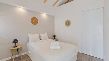 1 makuuhuone, silitysrauta/-lauta, vauvan matkasÀnky, Wi-Fi