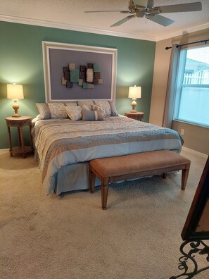 2 soverom, strykejern/-brett, wi-fi og sengetøy