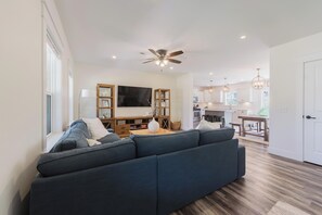 Smart TV, video games, DVD player, video library