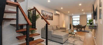 Elegant SoHo 5BR Duplex – Upscale, Central & Spacious