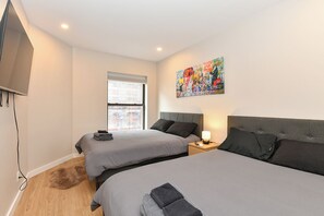 5 habitaciones, tabla de planchar con plancha y wifi gratis 