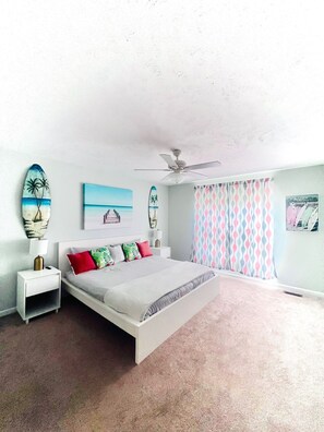 4 bedrooms, iron/ironing board, free WiFi, bed sheets