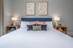 2 bedrooms, desk, iron/ironing board, free WiFi