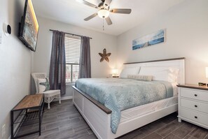 1 dormitorio, tabla de planchar con plancha, wifi gratis y ropa de cama