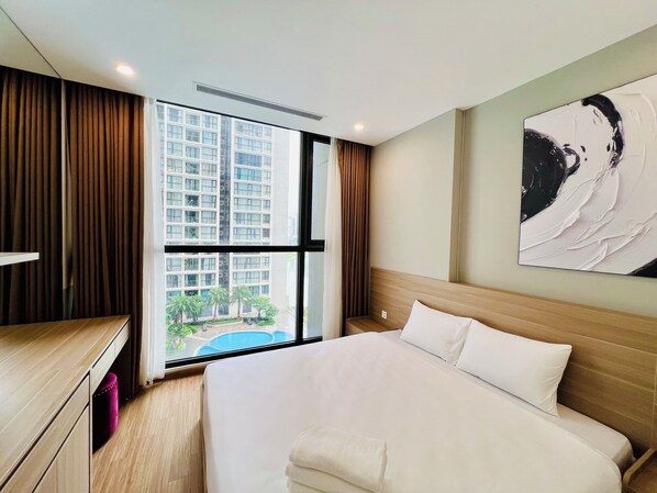 3 slaapkamers, een strijkplank/strijkijzer, wifi