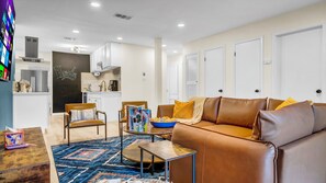 Comfort House, Non Smoking, Patio | Living area