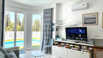 TV