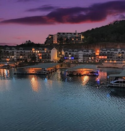 Lake of the Ozarks Premier lakefront 3-bedroom condo. Fishing, Swimming,boating.