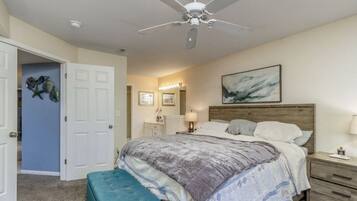 3 bedrooms, iron/ironing board, free WiFi, bed sheets