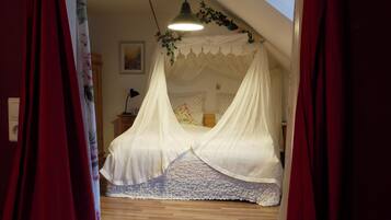 2 bedrooms, free WiFi