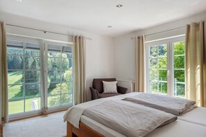 2 soverom, strykejern/-brett, wi-fi (inkludert) og sengetøy