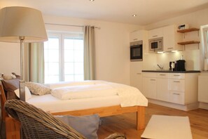 1 bedroom, iron/ironing board, free WiFi, bed sheets - Studio '3 Naturappartement' with Valley View, Shared Garden, Sauna and Wi-Fi (Furtwangen im Schwarzwald)