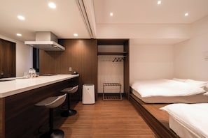 Family Room | 1 bedroom, in-room safe, blackout drapes, iron/ironing board