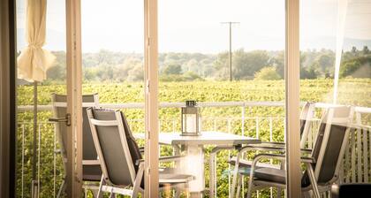 Apartment 'West View' with Vineyard Views, Private Terrace and Wi-Fi