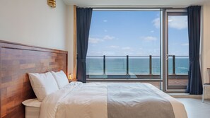 Quarto básico, 1 quarto (A 301 (Ocean View, Jacuzzi)) | 1 quarto, Wi-Fi de cortesia