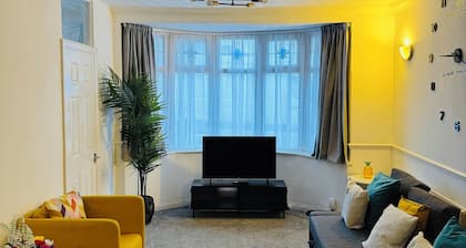 Welcome to this newly renovated cozy & charming home in Dagenham, East London