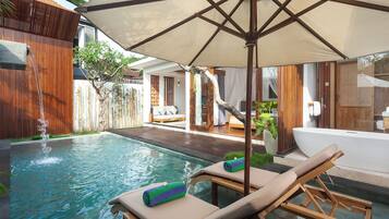 One Bedroom Villa | Minibar, barnesenger, wi-fi (inkludert) og sengetøy