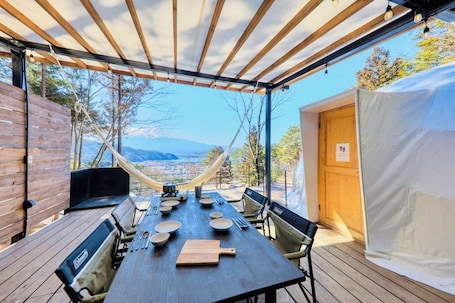 Luxury Quadruple Room | Terrace/patio
