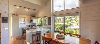 바다 전망이 있는 오네로아의 마타이 코티지