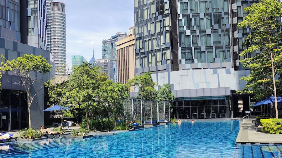 Star KLCC By Moonlight