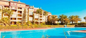 Alcaudón. Apartamento frontal al mar con 3 dormitorios - Ref.711