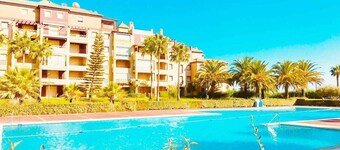Alcaudón. Sea front apartment with 3 bedrooms - Ref.711