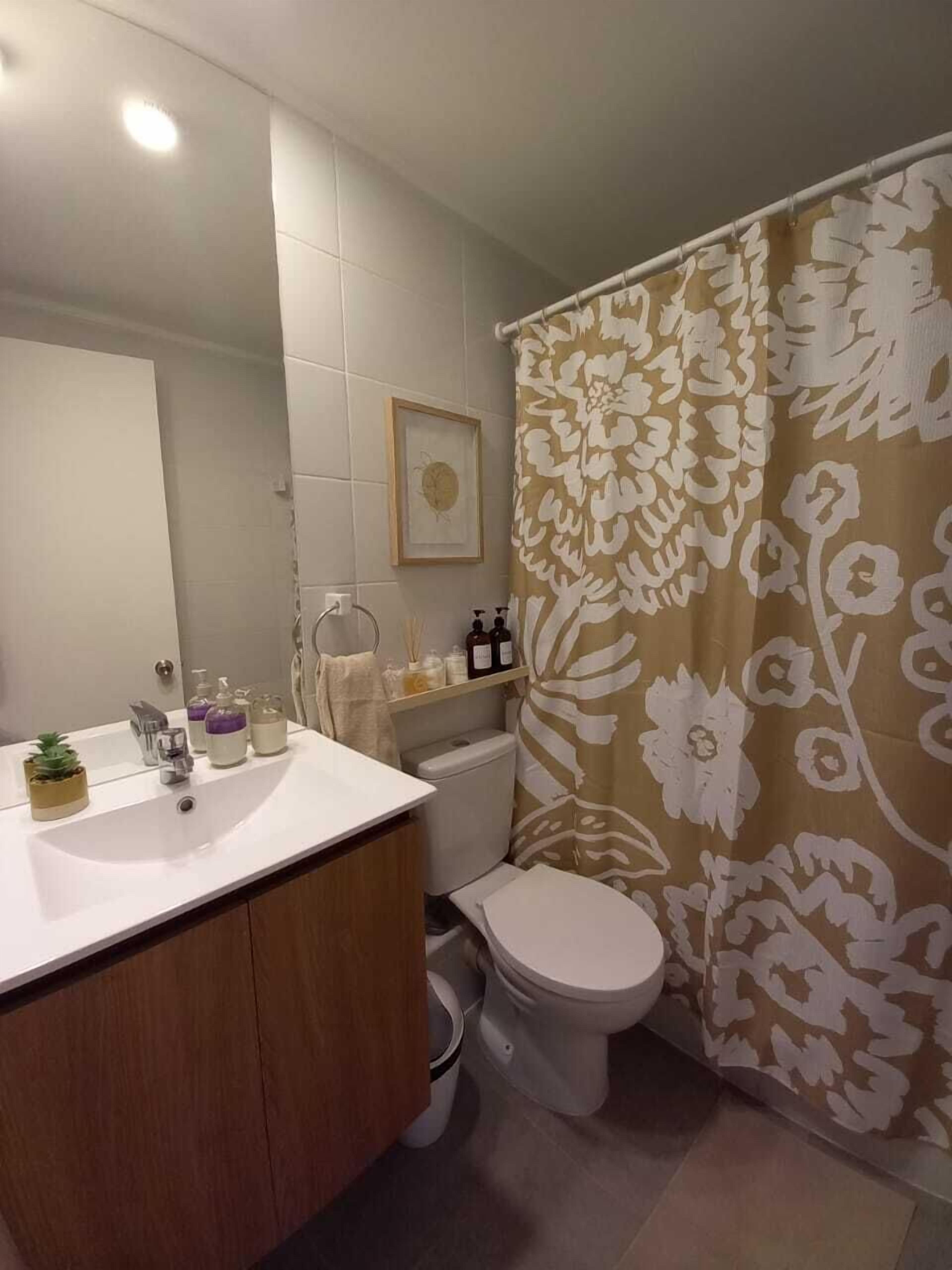 Apartment, 1 Queen Bed, Kitchen | Bathroom