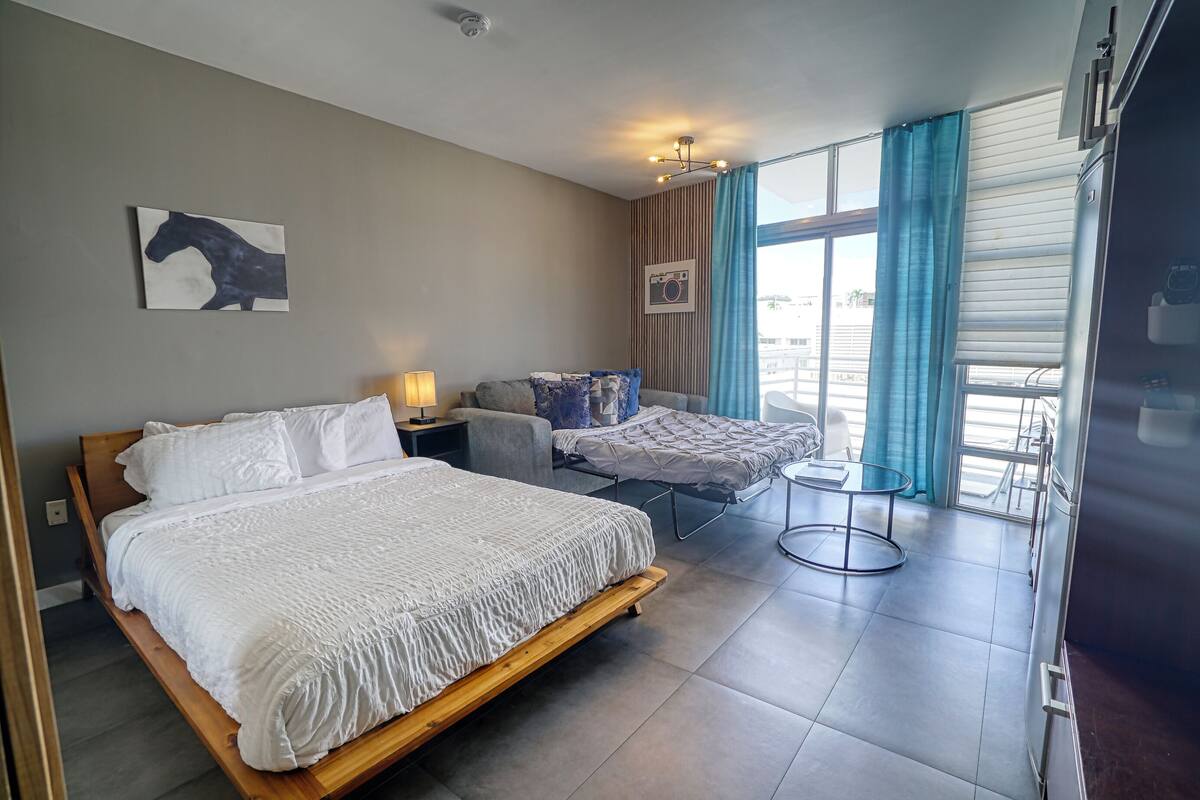 Comfort Studio Suite, Microwave, Beach View