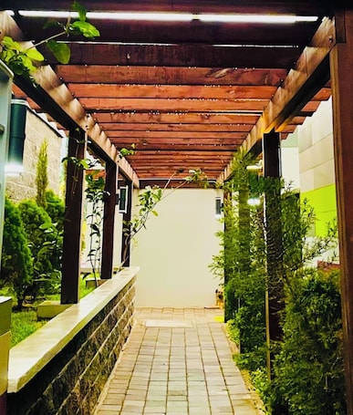 Property grounds. Beautiful private apartment Ecovivienda Etapa 2 (8 minutes American Embassy)