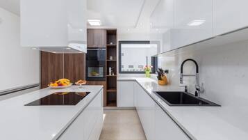 Microwave, oven, dishwasher