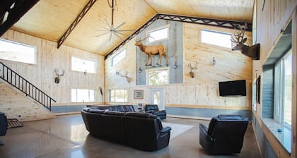 Spacious mountain lodge in the San Juan Mountains.