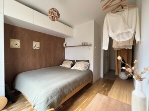 2 bedrooms, WiFi, bed sheets - Ideal for families: garden and terrace near the park (Lyon)