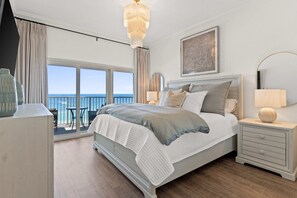2 bedrooms, iron/ironing board, free WiFi, bed sheets - Beach Manor 809~Refined Coastal Escape~Gulf-Front Views~King Suite~Gorgeous! (Miramar Beach)