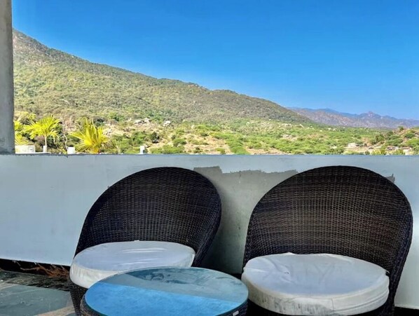 Superior Room | Balcony - Hotel SSR Palace Mount Abu (Mount Abu)