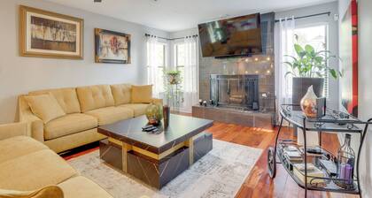 4 Mi to Stone Mountain: Retreat w/ Office!