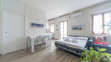 1 habitación, wifi y ropa de cama