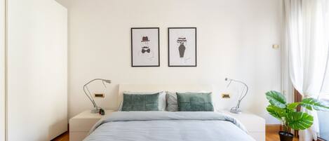 1 bedroom, WiFi, bed sheets